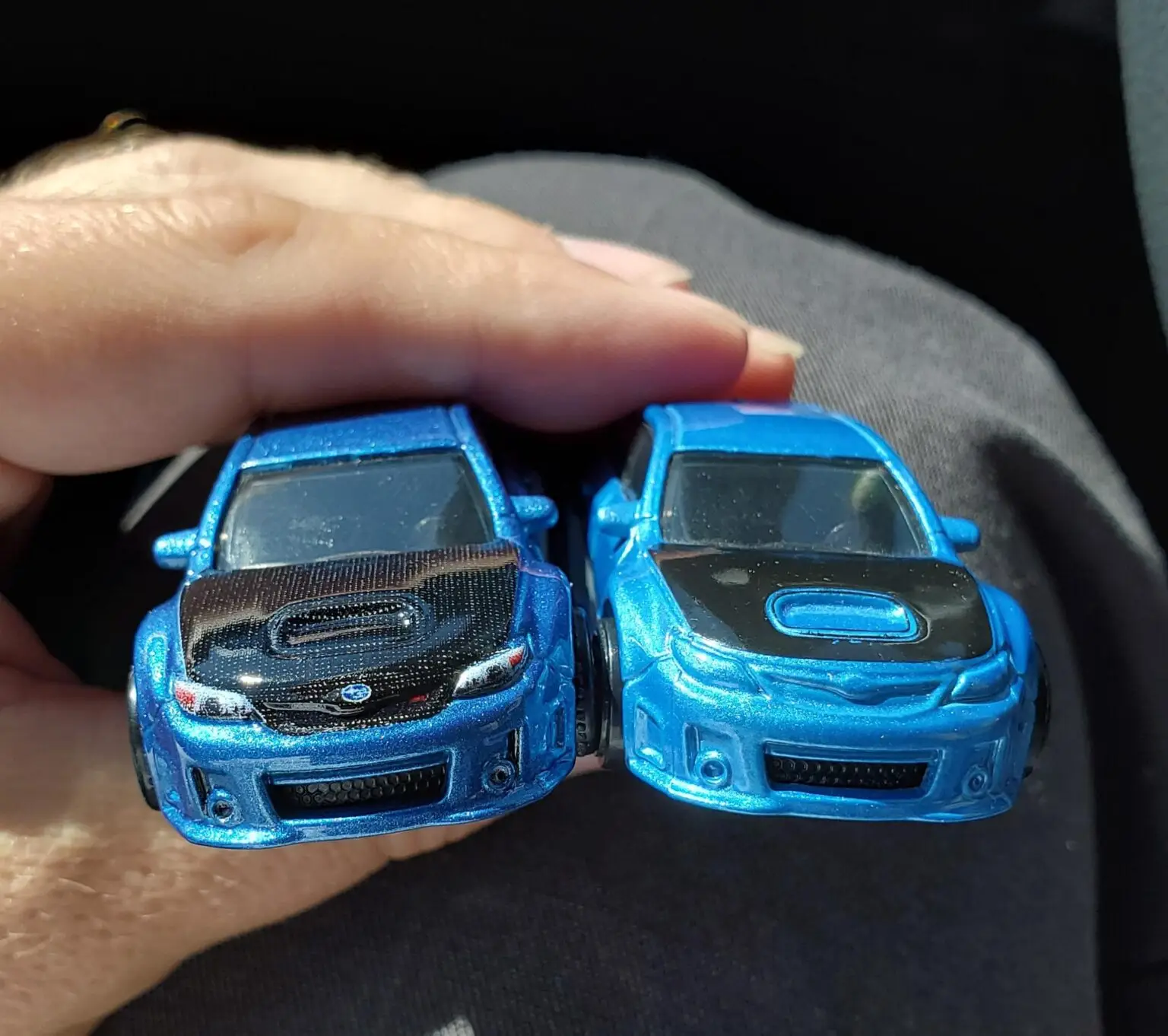 Hot Wheels Premium vs Mainline Básico